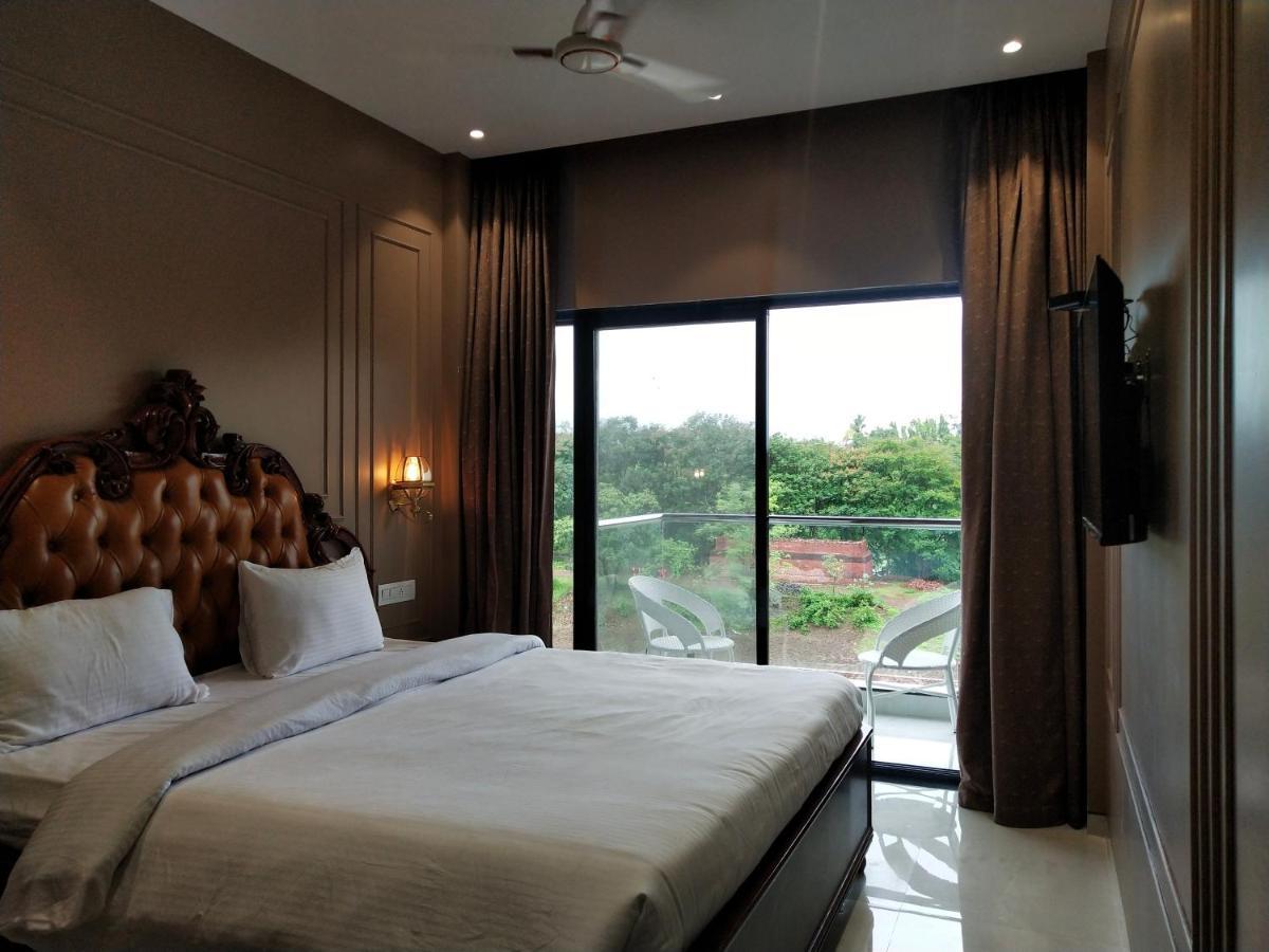 Paramount Riverfront Resort & Spa, Karjat Ngoại thất bức ảnh