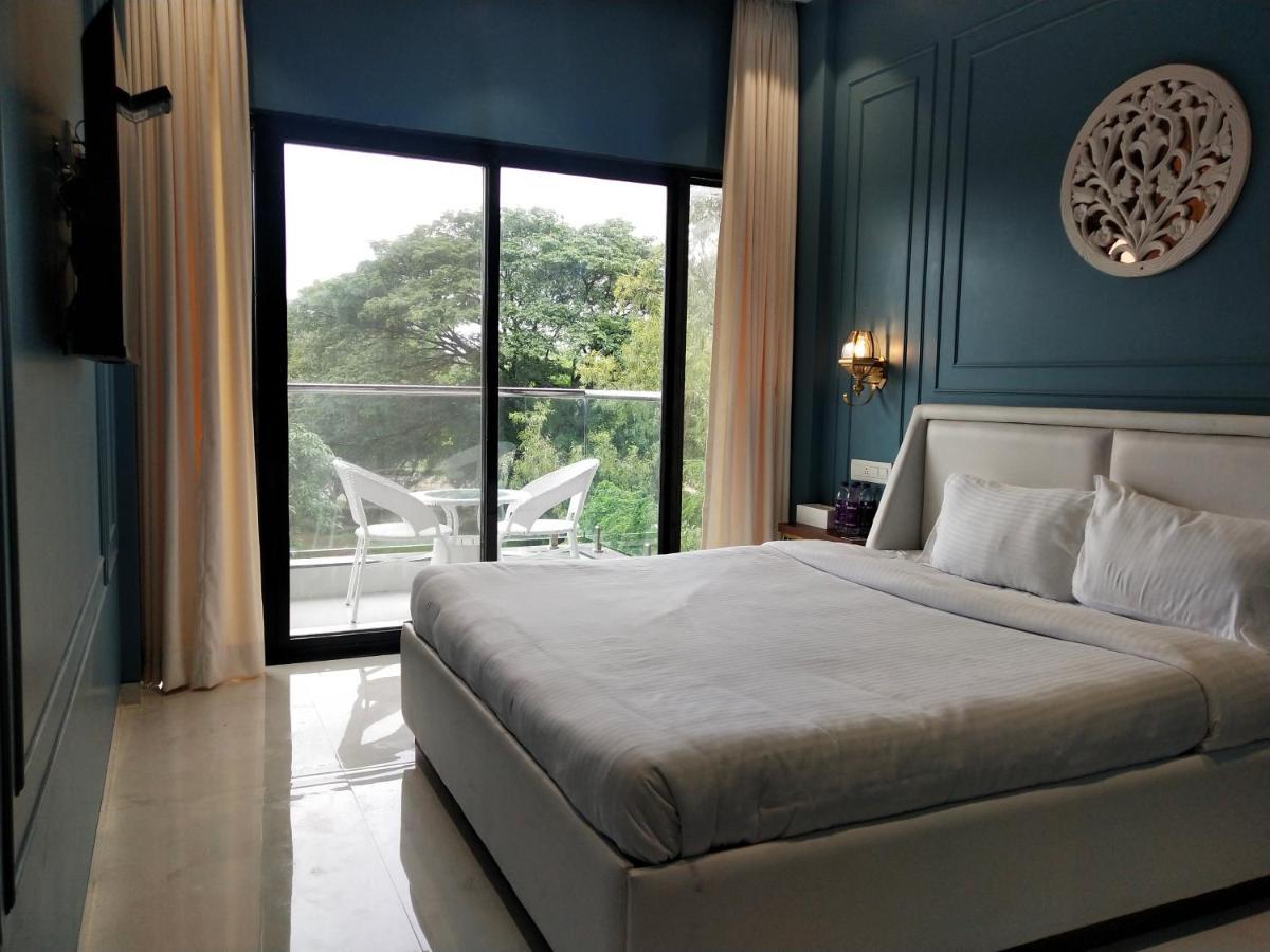 Paramount Riverfront Resort & Spa, Karjat Ngoại thất bức ảnh