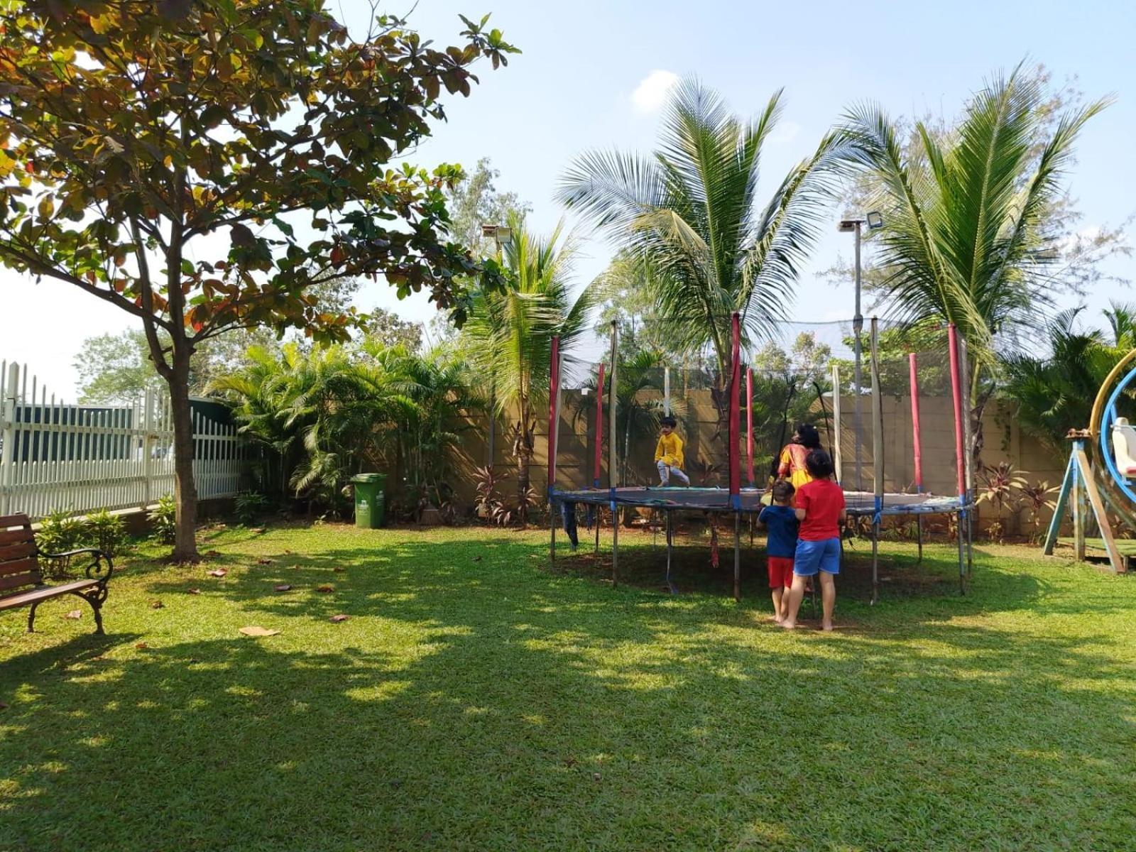 Paramount Riverfront Resort & Spa, Karjat Ngoại thất bức ảnh